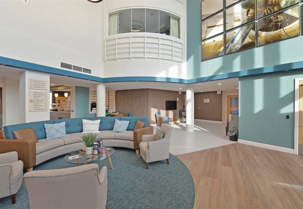 Communal Entrance - The Landings, Hazen Road, Kings Hill, Kent - Wards of Kent