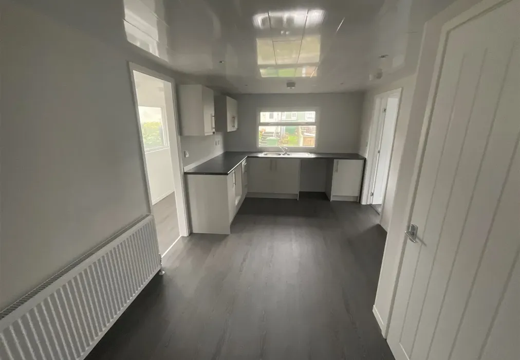 Kitchen - Crays Hill Park, Crays Hill, Billericay, Essex - Wards of Kent