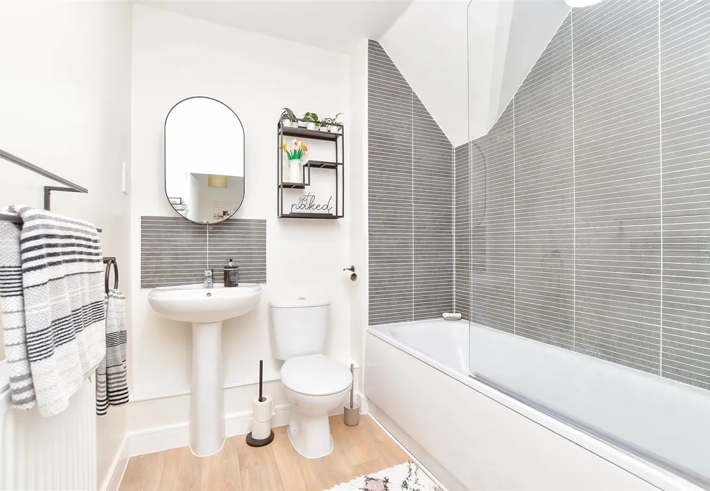 Bathroom - Peckham Chase, Eastergate, Chichester, West Sussex - Wards of Kent