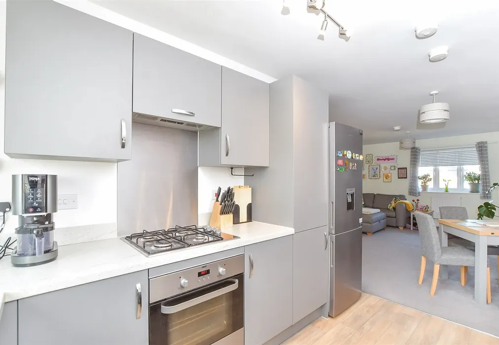 Kitchen - Peckham Chase, Eastergate, Chichester, West Sussex - Wards of Kent