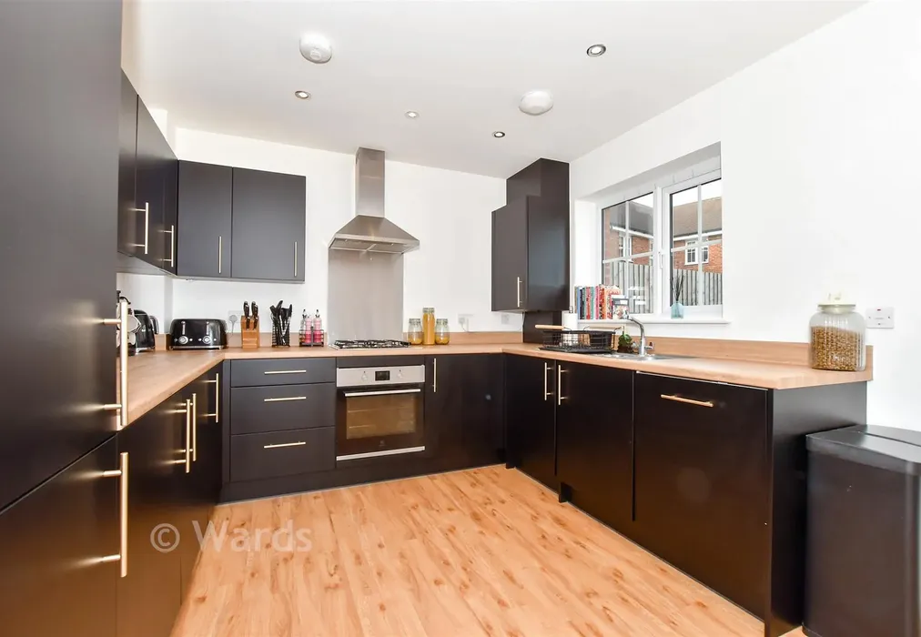 Kitchen/Diner - Laleham Lane, Margate, Kent - Wards of Kent