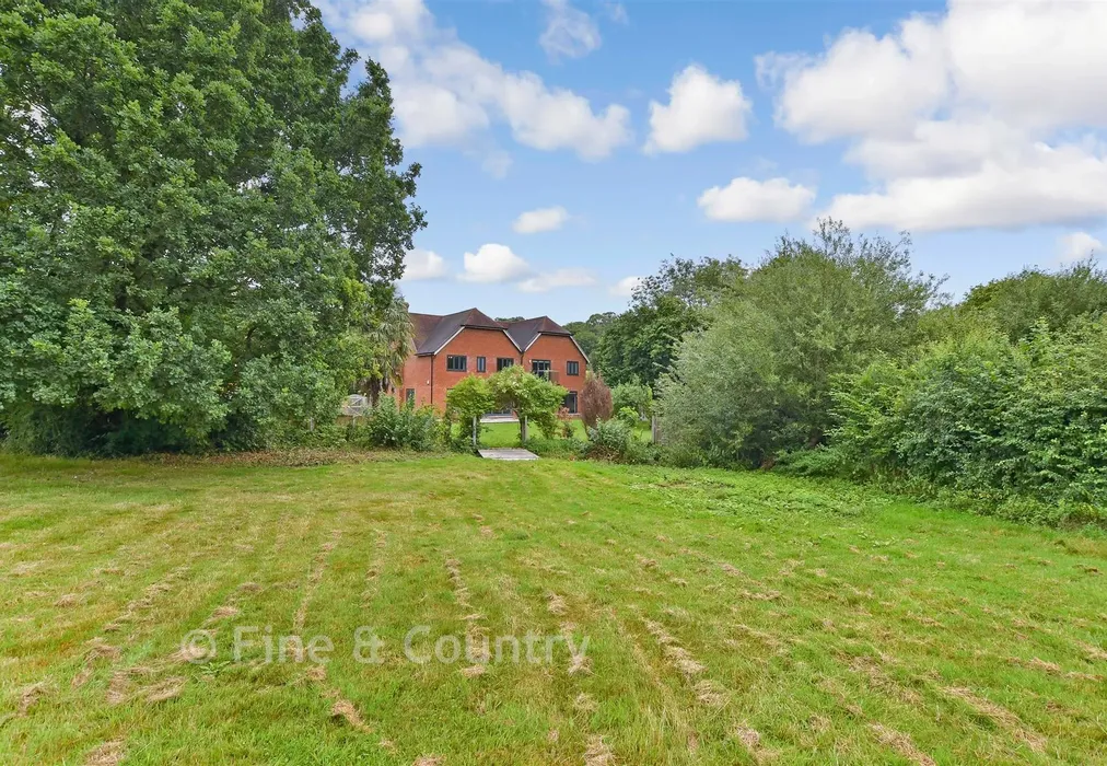Rear Elevation - Chaucer Mews, Upper Harbledown, Canterbury, Kent - Wards of Kent