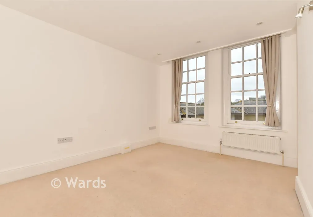 Bedroom - West Cliff Road, Ramsgate, Kent - Wards of Kent