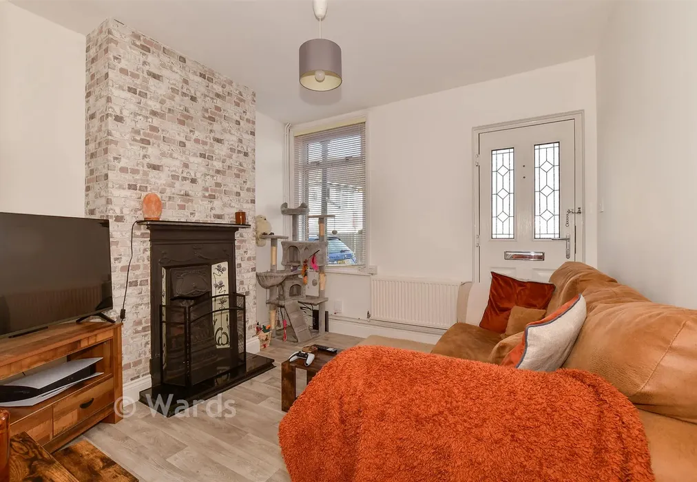 Lounge - Zealand Road, Canterbury, Kent - Wards of Kent