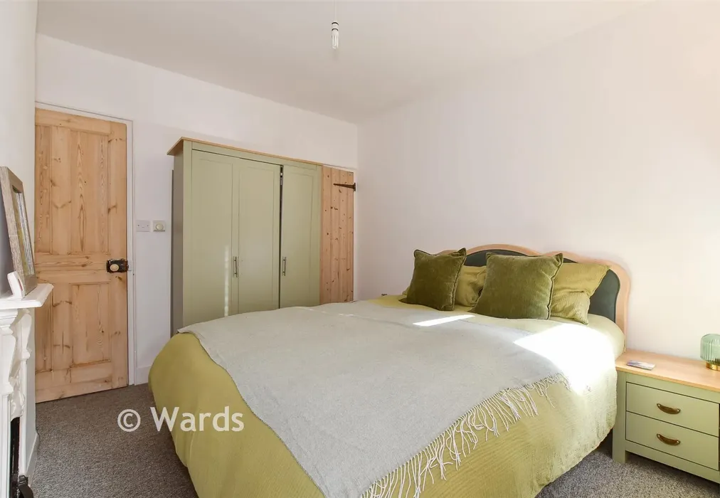 Bedroom 1 - Zealand Road, Canterbury, Kent - Wards of Kent