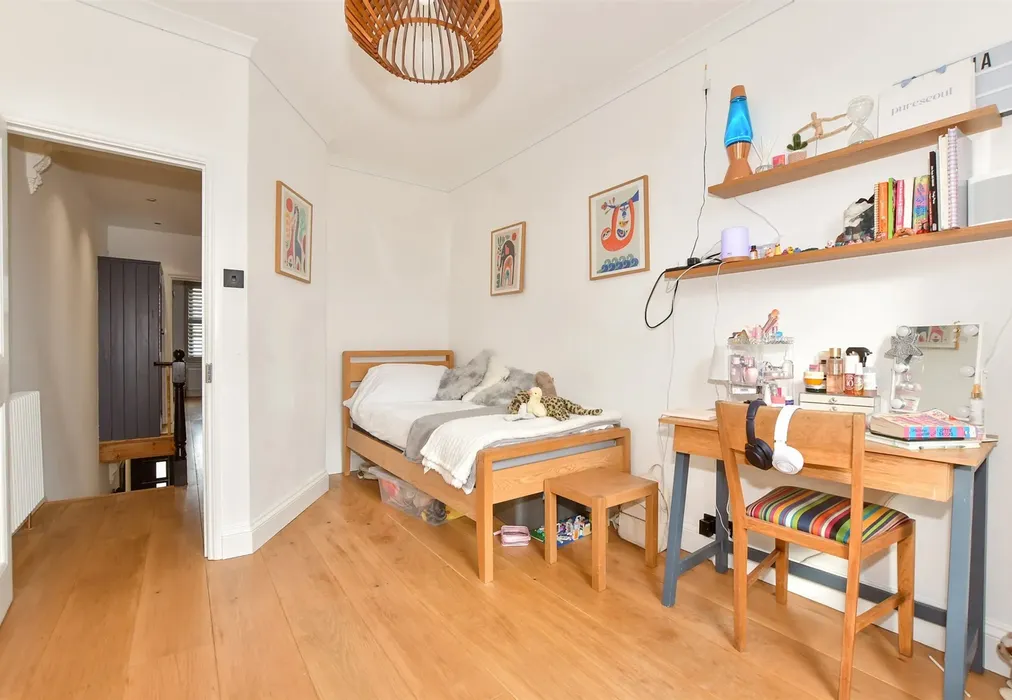 Bedroom 3 - Kings Avenue, Ramsgate, Kent - Wards of Kent
