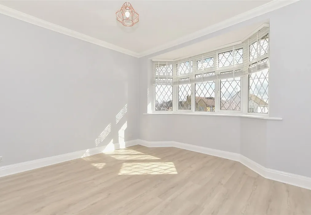 Bedroom 2 - Weavering Street, Weavering, Maidstone, Kent - Wards of Kent