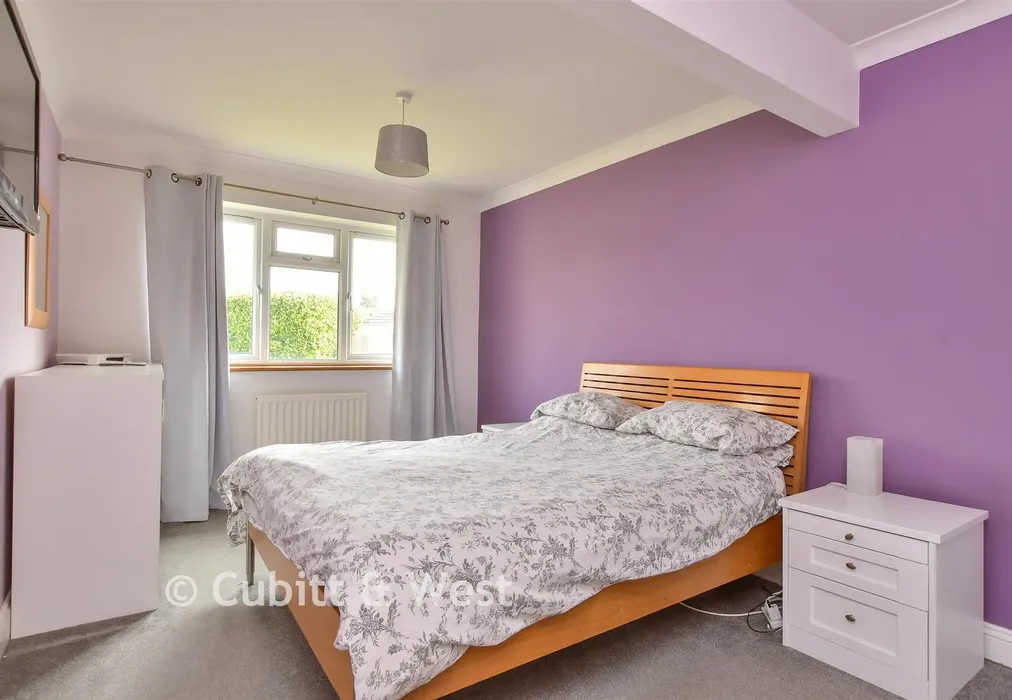 Bedroom 1 - Northwood Avenue, Saltdean, Brighton, East Sussex - Wards of Kent