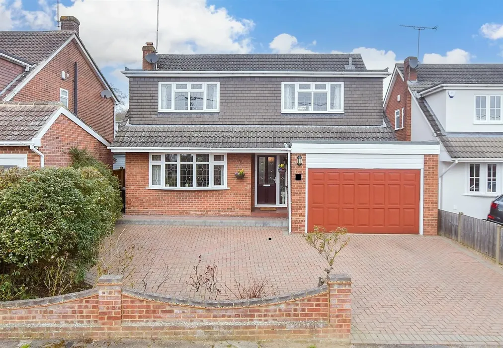 Front Web - Prince Edward Road, Billericay, Essex - Wards of Kent