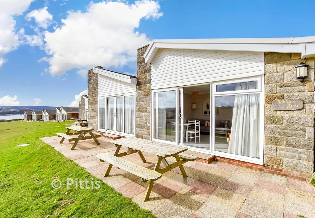 External Lifestyle Photograph - Monks Lane, Freshwater, Isle of Wight - Wards of Kent