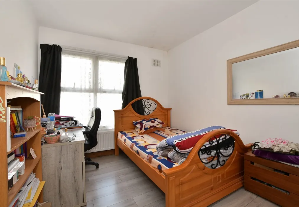 Bedroom 2 - Grosvenor Road, Forest Gate - Wards of Kent
