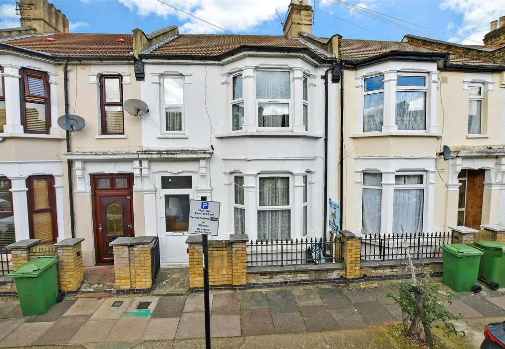 Front Web A - Grosvenor Road, Forest Gate - Wards of Kent