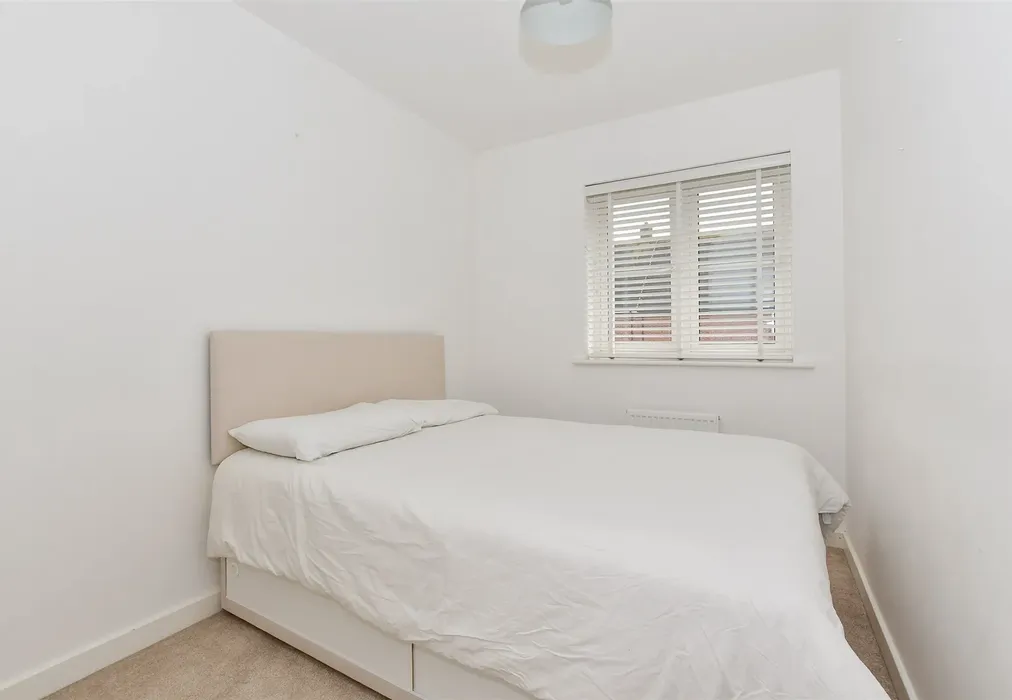 Bedroom 3 - Ryeland Way, Ashford, Kent - Wards of Kent