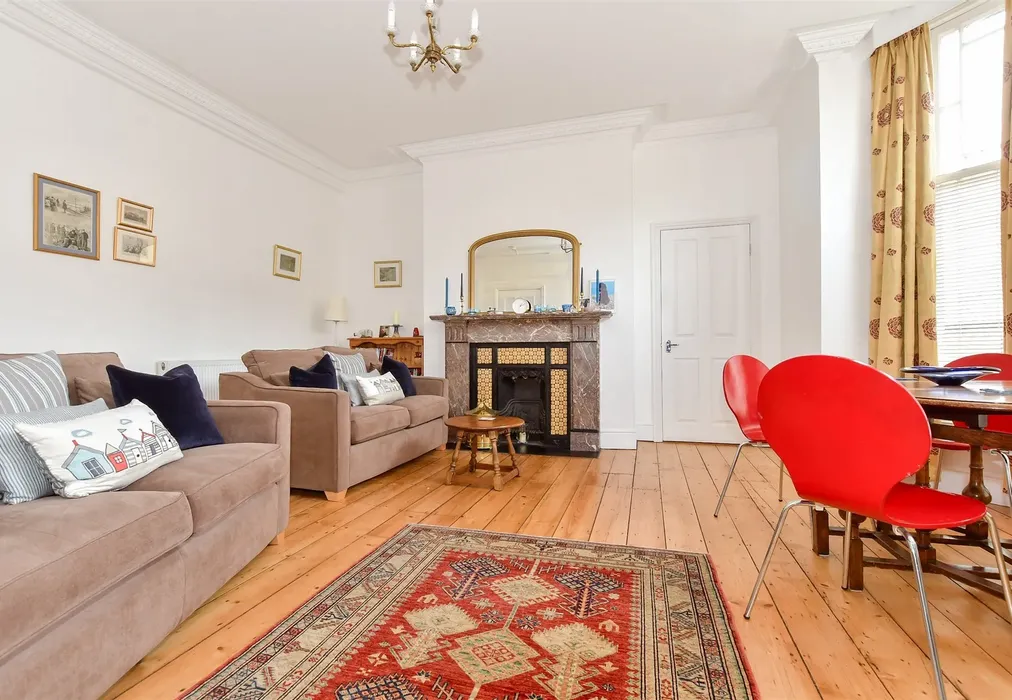 Living Room - Dover Road, Walmer, Deal, Kent - Wards of Kent