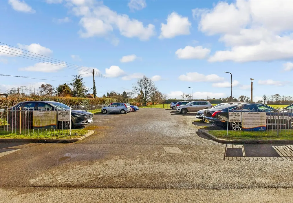 Driveway/Parking - North Street, Sutton Valence, Kent - Wards of Kent