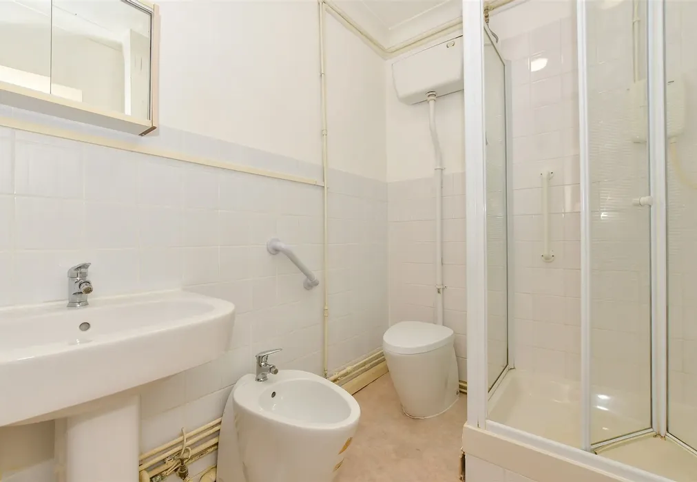 Shower Room - Sutherland Drive, Birchington, Kent - Wards of Kent