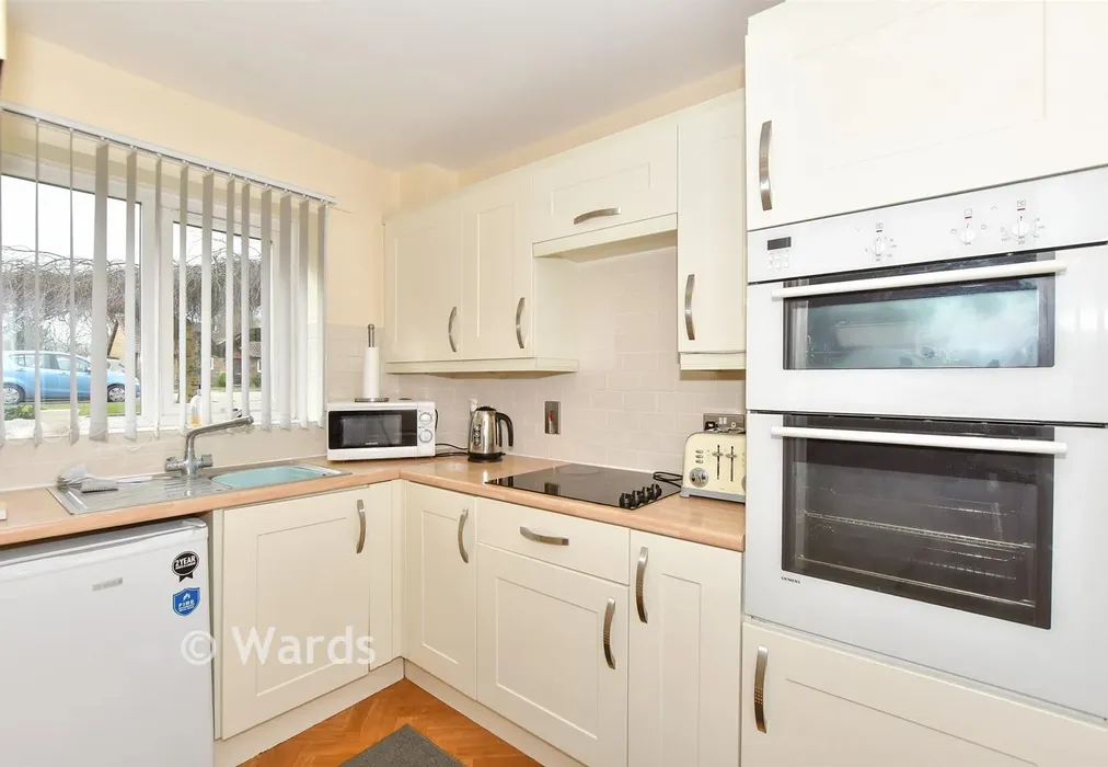 Kitchen - Station Road, Lyminge, Folkestone, Kent - Wards of Kent