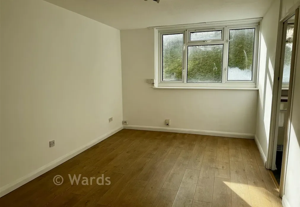 Lounge/Diner - Fort Pitt Street, Chatham, Kent - Wards of Kent