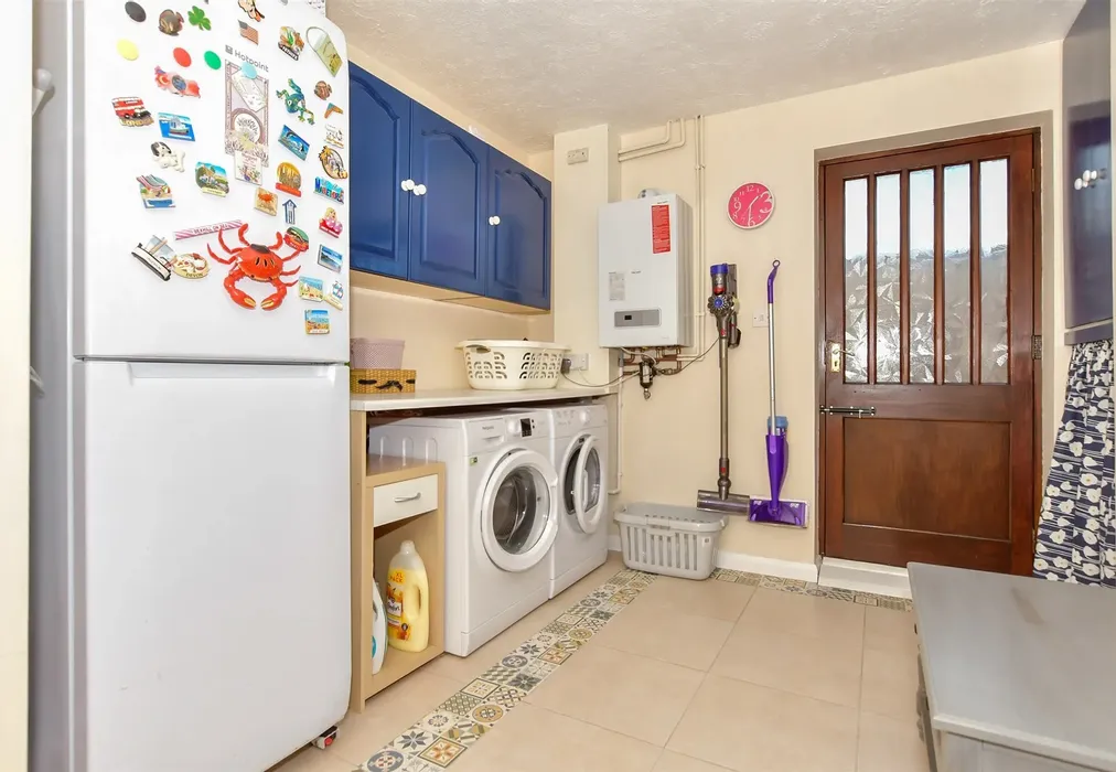 Utility Room - Edward Road, Kingsdown, Deal, Kent - Wards of Kent