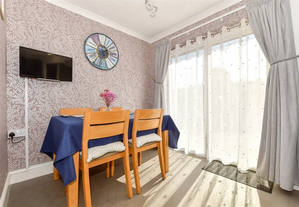 Kitchen/Diner - Edward Road, Kingsdown, Deal, Kent - Wards of Kent