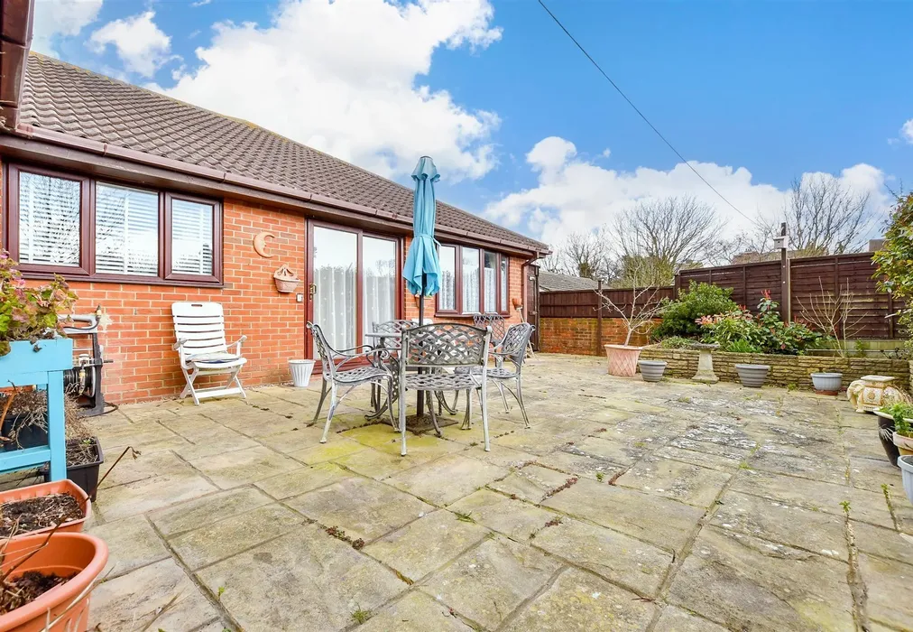 Rear Garden - Edward Road, Kingsdown, Deal, Kent - Wards of Kent