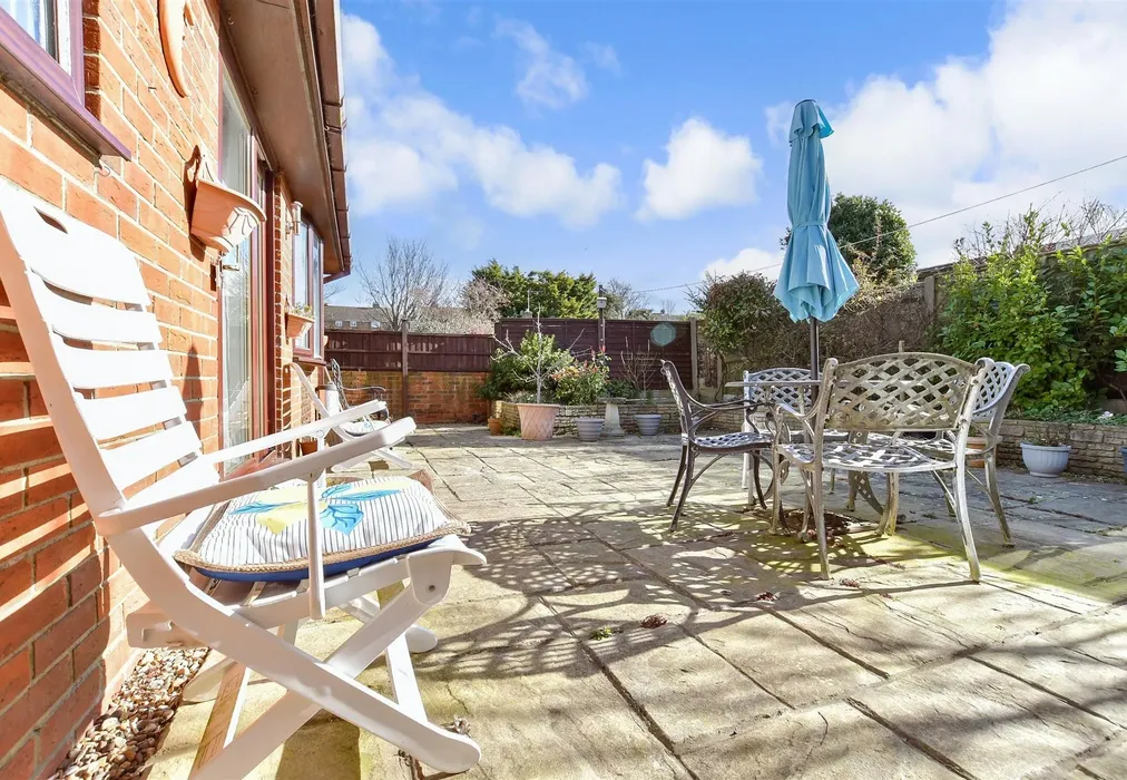 External Lifestyle Photograph - Edward Road, Kingsdown, Deal, Kent - Wards of Kent