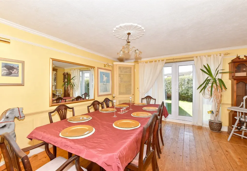 Dining Room - Holly Road, St. Mary's Bay, Romney Marsh, Kent - Wards of Kent