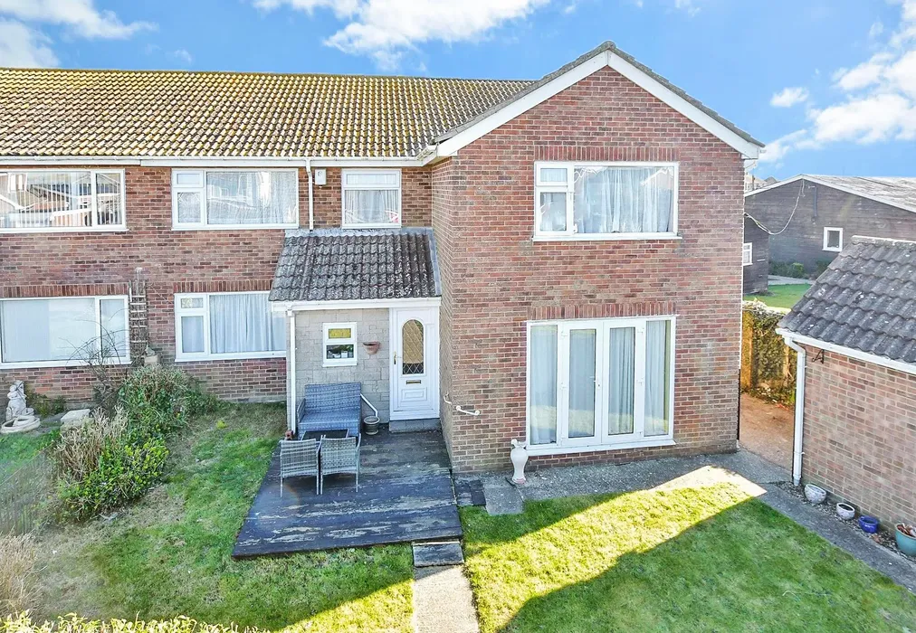 Front Web - Holly Road, St. Mary's Bay, Romney Marsh, Kent - Wards of Kent