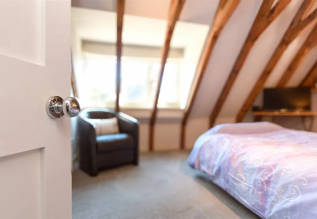 Internal Lifestyle Photograph - Langton Road, Tunbridge Wells, Kent - Wards of Kent