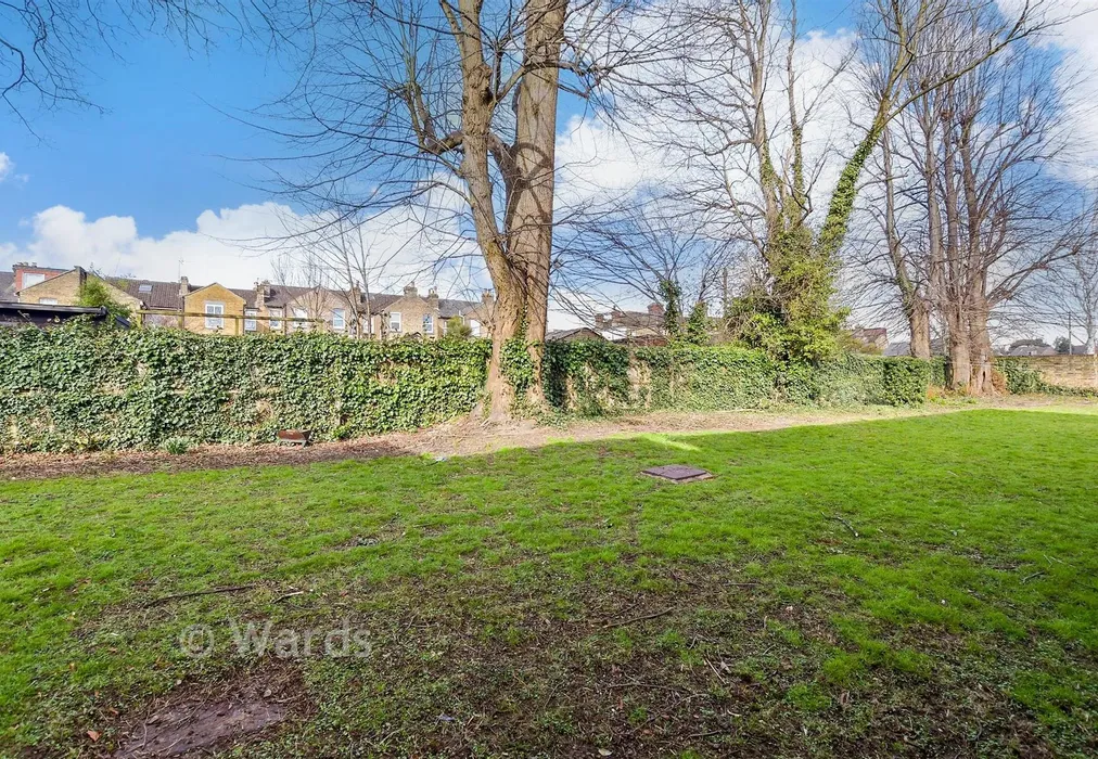 Communal Gardens - Victoria Street, Maidstone, Kent - Wards of Kent