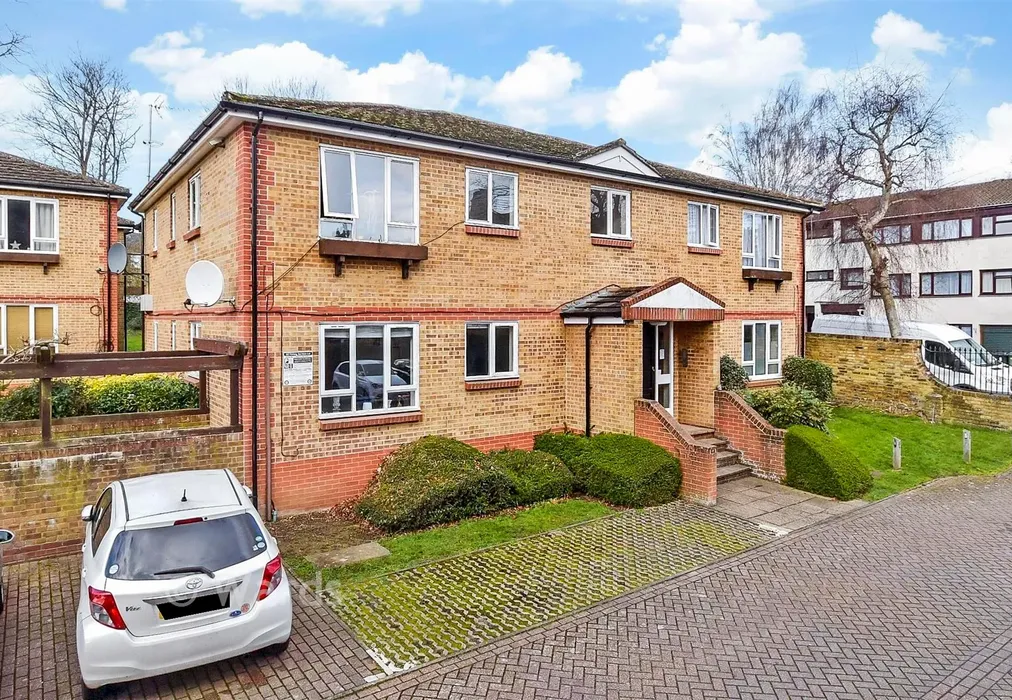 Front Web - Victoria Street, Maidstone, Kent - Wards of Kent