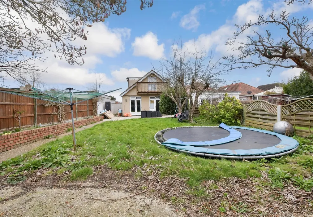 Rear Garden - Link Way, Hornchurch, Essex - Wards of Kent