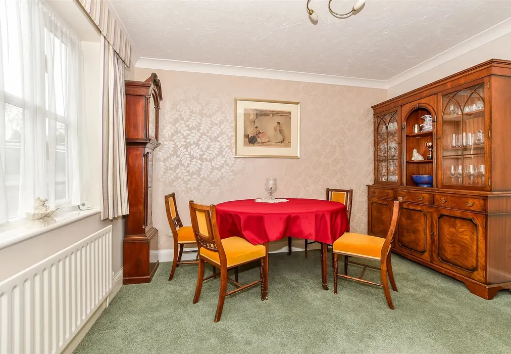 Dining Room - Hop Pocket Close, Sissinghurst, Cranbrook, Kent - Wards of Kent