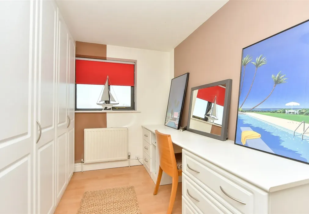 Bedroom 3 - Plough Road, Eastchurch, Sheerness, Kent - Wards of Kent