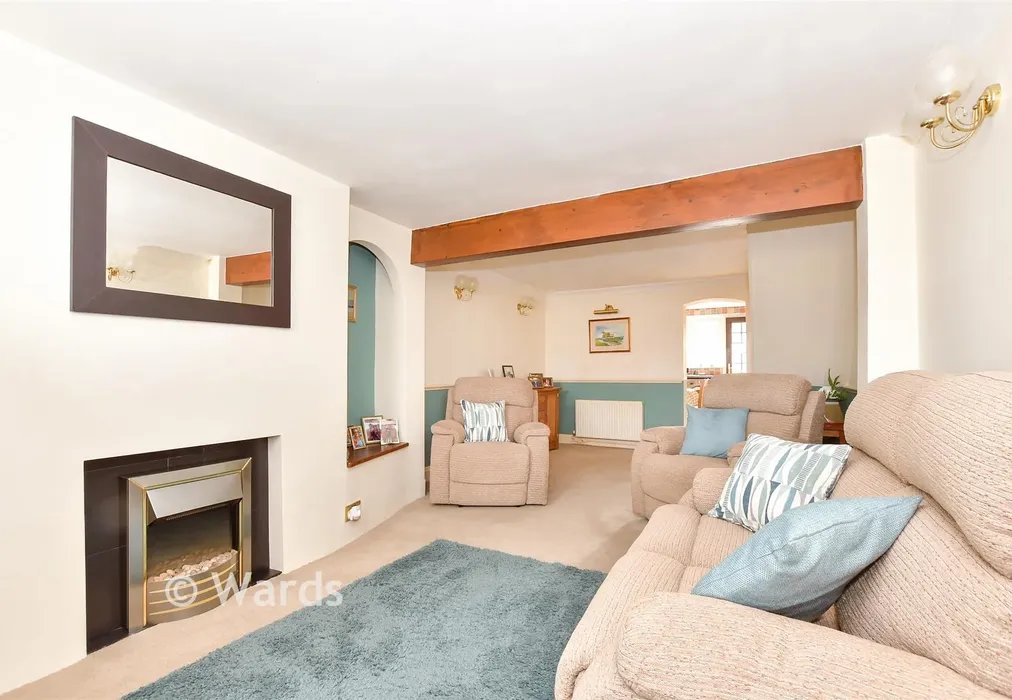 Lounge - Warehorne Road, Hamstreet, Ashford, Kent - Wards of Kent