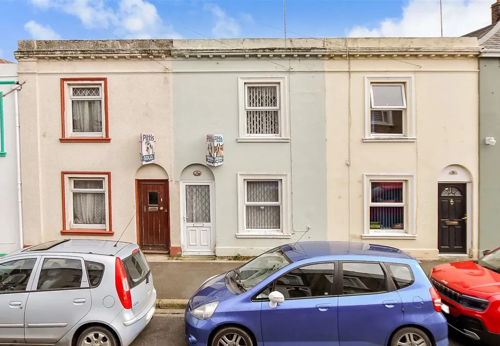 Front Aspect - Fitzroy Street, Sandown, Isle of Wight - Wards of Kent