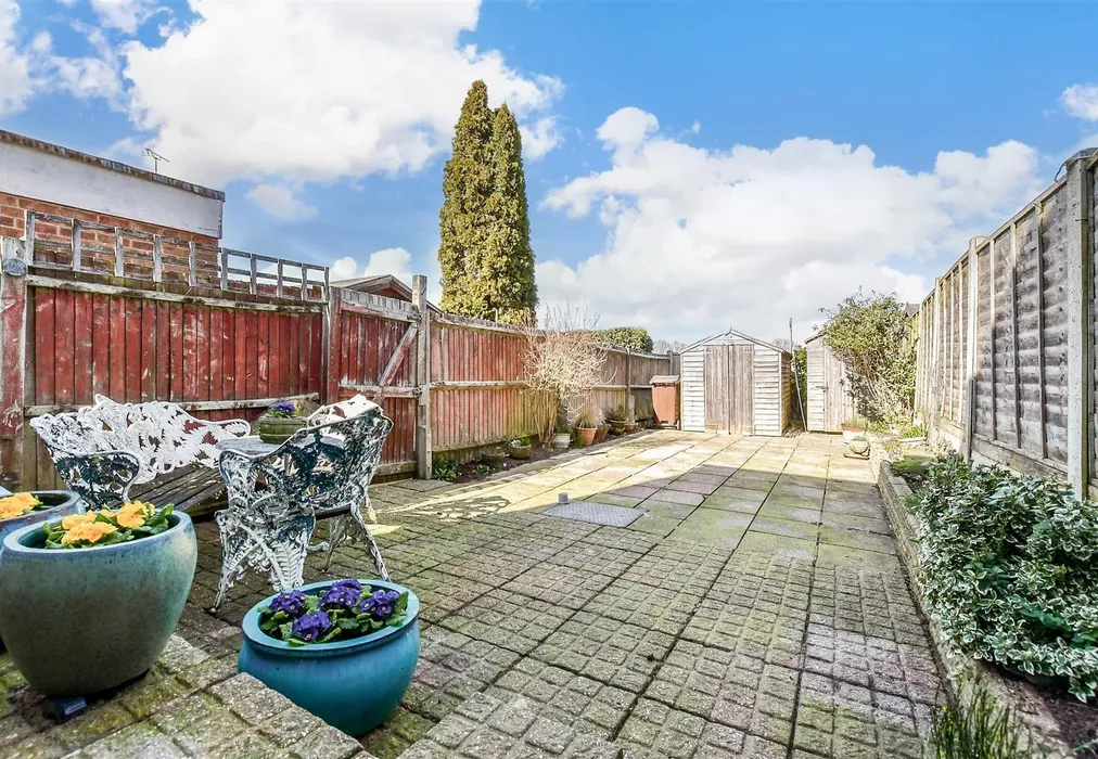 Patio / Decking - Hopes Grove, High Halden, Kent - Wards of Kent