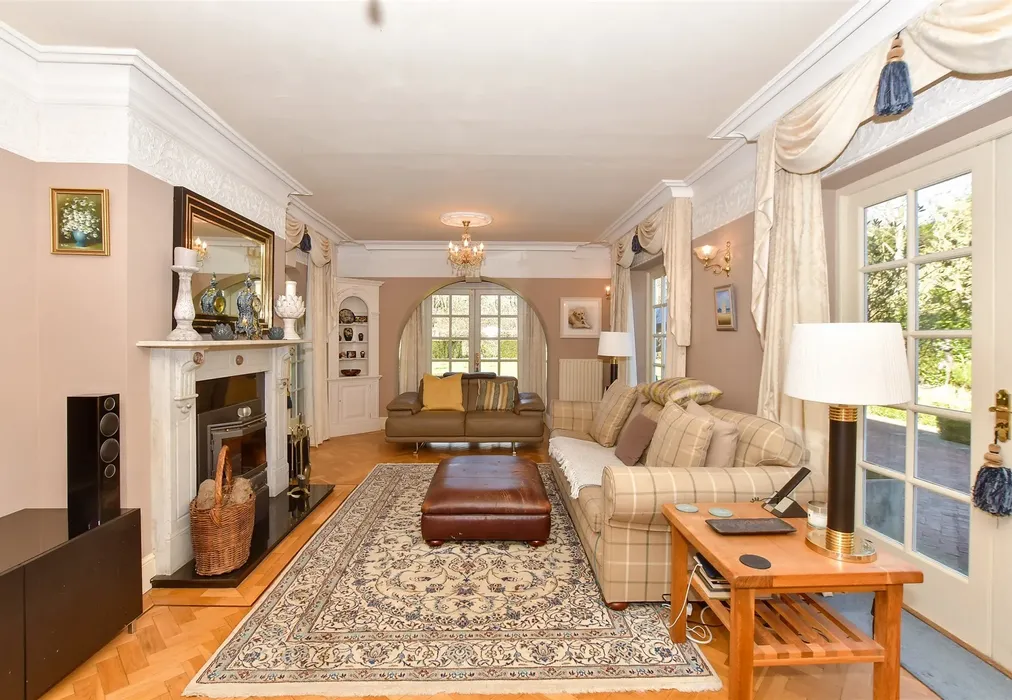 Sitting Room - Bossingham Road, Stelling Minnis, Canterbury, Kent - Wards of Kent