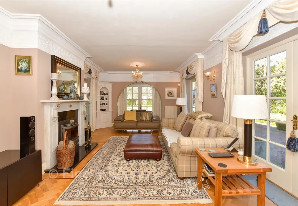 Sitting Room - Bossingham Road, Stelling Minnis, Canterbury, Kent - Wards of Kent