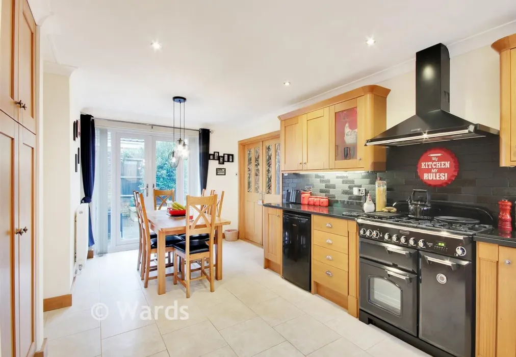 Kitchen/Diner - The Gallops, Vigo, Kent - Wards of Kent