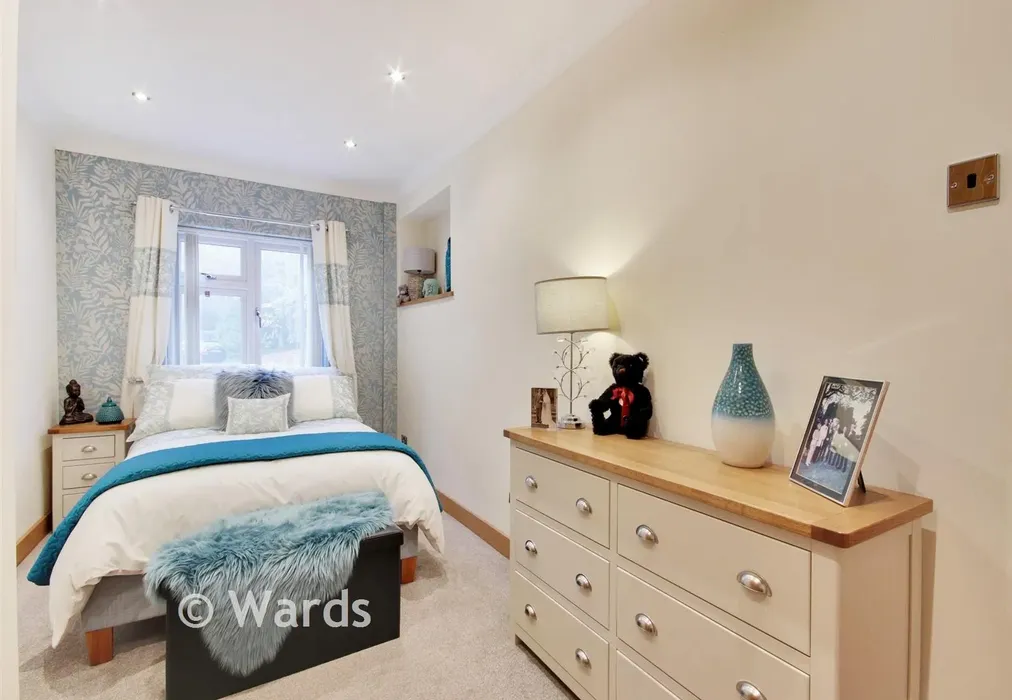 Bedroom 2 - The Gallops, Vigo, Kent - Wards of Kent