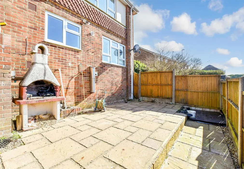 Rear Garden - Hollands Avenue, Folkestone, Kent - Wards of Kent