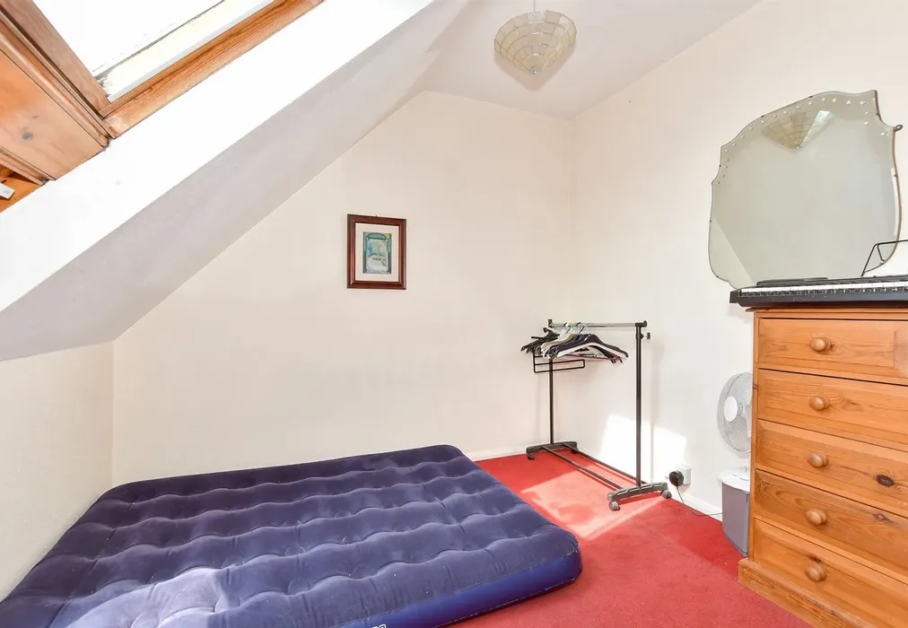 Bedroom 5 - Alder Road, Folkestone, Kent - Wards of Kent