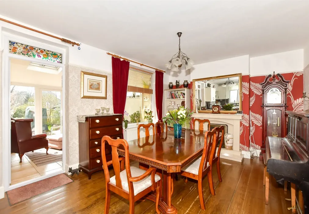 Kitchen/ Diner - Alder Road, Folkestone, Kent - Wards of Kent