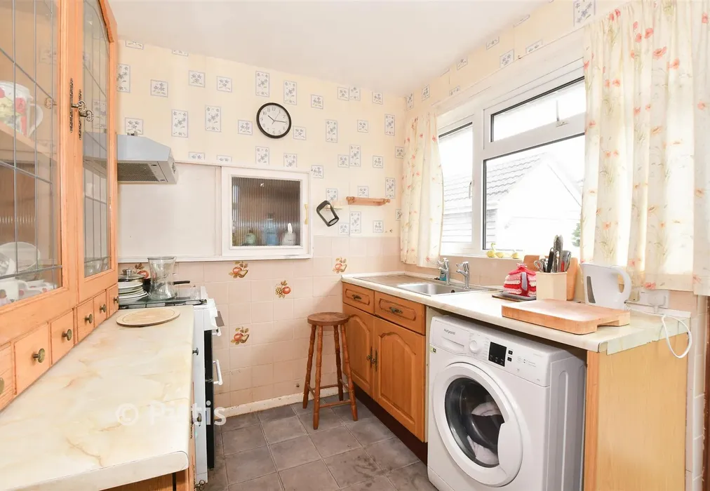 Kitchen - Roseway, Lake, Isle of Wight - Wards of Kent