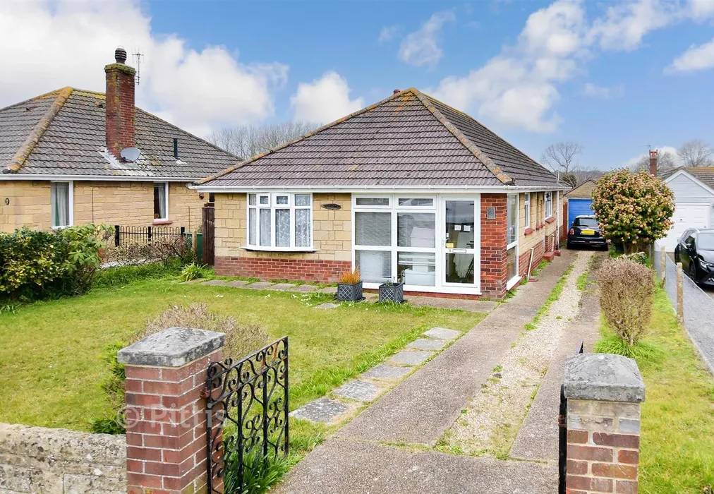Front Aspect - Roseway, Lake, Isle of Wight - Wards of Kent