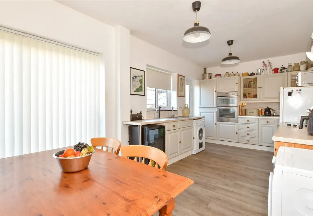 Kitchen/Diner - Albany Road, Rochester, Kent - Wards of Kent