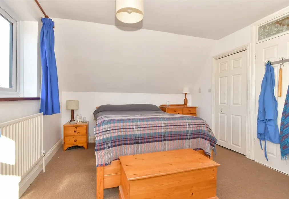 Bedroom 1 - Albany Road, Rochester, Kent - Wards of Kent