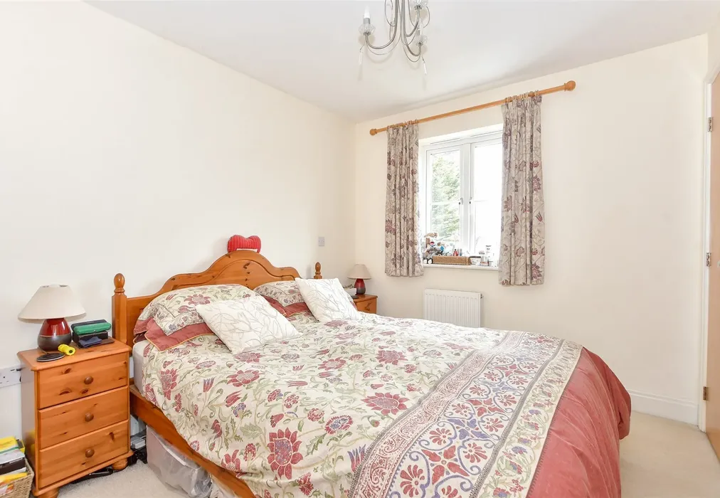 Bedroom 1 - School Close, Westergate, Chichester, West Sussex - Wards of Kent