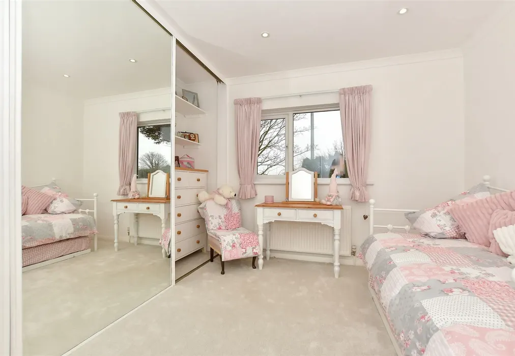 Bedroom 2 - Minnis Road, Birchington, Kent - Wards of Kent